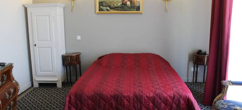 阿兹布鲁克芙蓉德蕾斯酒店(Hôtel Fleur de Lys Hazebrouck)图片