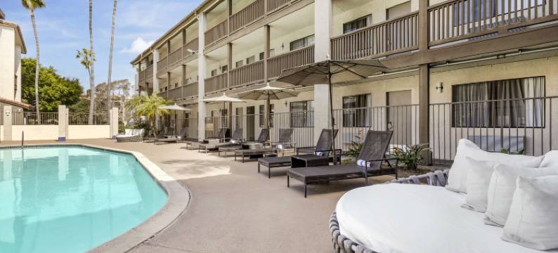 卡尔斯巴德贝斯特韦斯特海滨酒店(Best Western Carlsbad by the Sea)图片