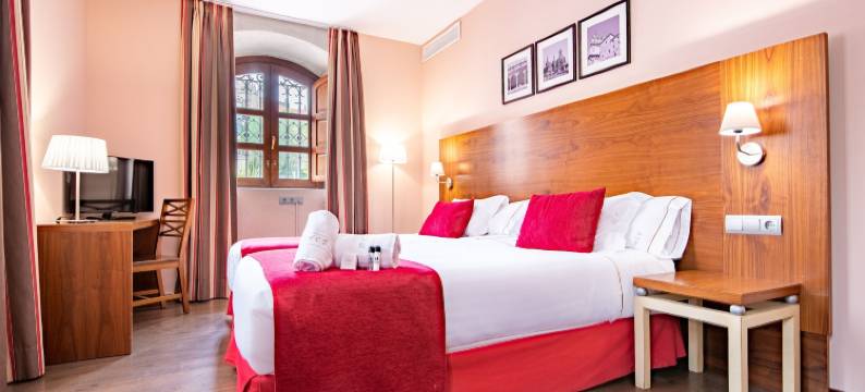 德尔托姆斯 酒店(Hospedium Hotel Casino Del Tormes)图片