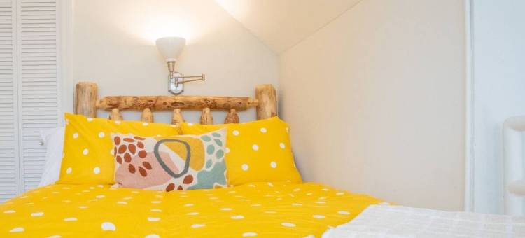 Heated Outdoor Pool and Scenic Smoky Views - Charming Loft Escape图片