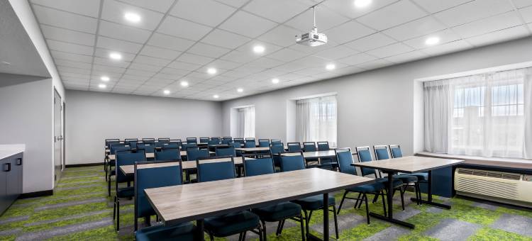 威尔克斯巴里希尔顿Spark酒店(Spark by Hilton Wilkes-Barre)图片