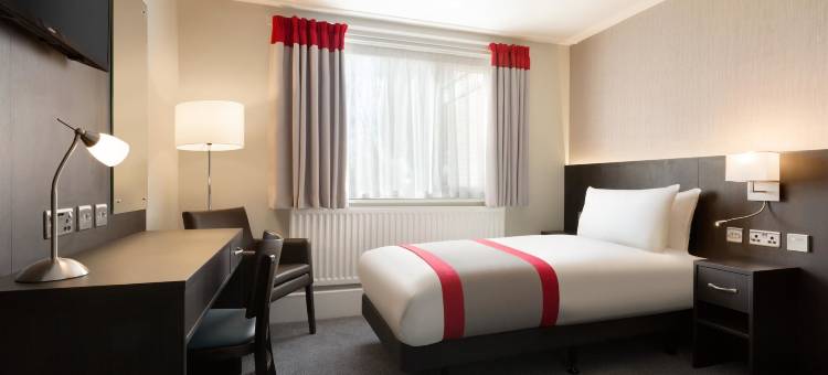 乔利南温德姆华美达酒店(Ramada by Wyndham Chorley South)图片