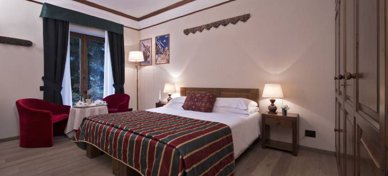 布鲁别墅精品酒店科提纳酒店(Boutique Hotel Villa Blu Cortina d'Ampezzo)图片