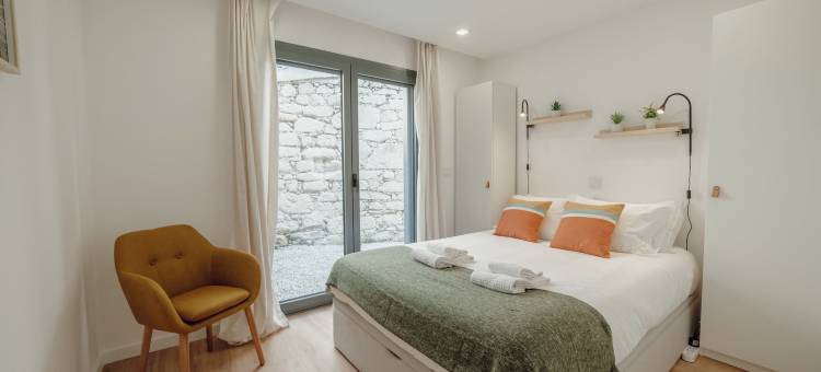 庭院波尔图设计公寓L配有露台(Courtyard Oporto Design Apartment L with Terrace)图片