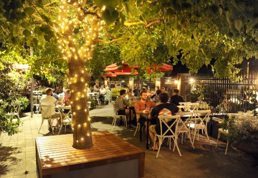 The Stirling Arms Hotel Hotel Overview