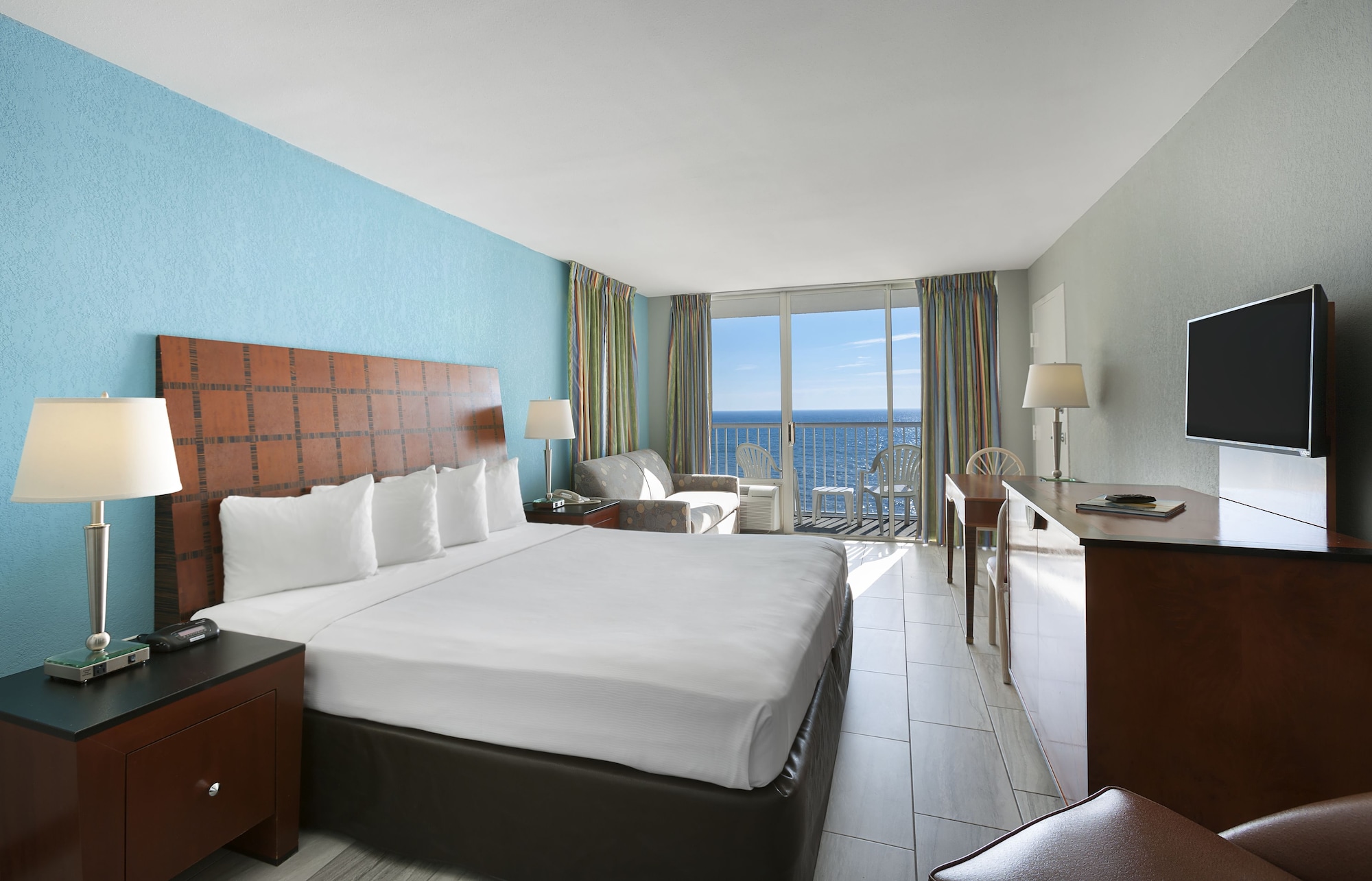 Crown Reef Beach Resort and Waterpark Over view