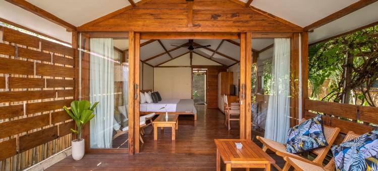 吉利柚木度假村(Gili Teak Beach Front Resort)图片