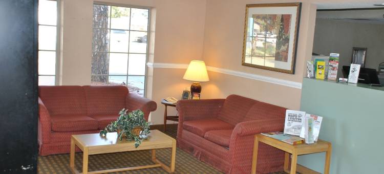 美国最佳酒店-博福尔(America's Best Inn and Suites Beaufort)图片