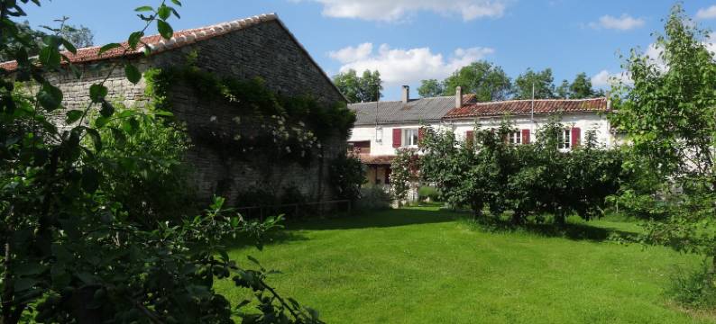 拉丰特奈尔住宿加早餐旅馆(La Fontenelle Chambres d'Hôtes)图片