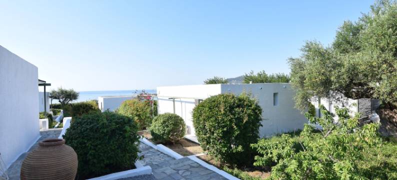 尼瑞德斯别墅(Niriides Resort)图片