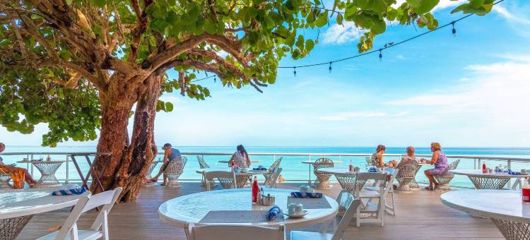 旅行者海滩度假村(Travellers Beach Resort)图片