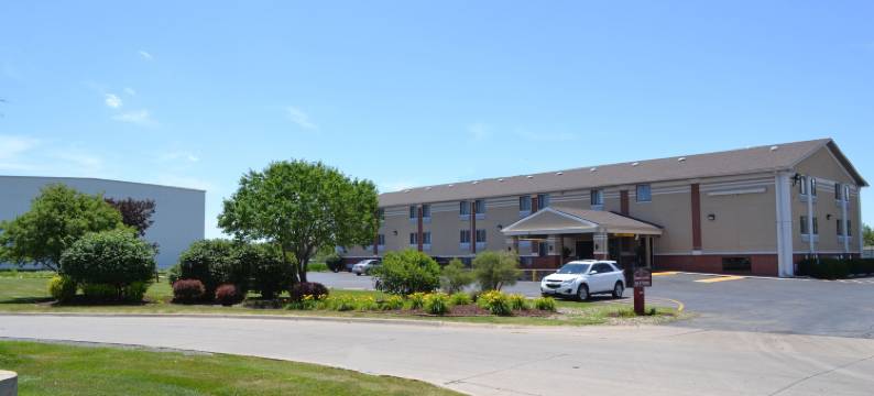康瑟尔布拉夫斯I80/I29乡村戴斯酒店(Countryside Inn & Suites Omaha East-Council Bluffs IA)图片