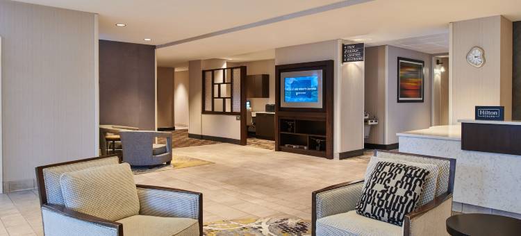 罗利克拉布特里谷希尔顿逸林酒店(DoubleTree by Hilton Raleigh Crabtree Valley)图片