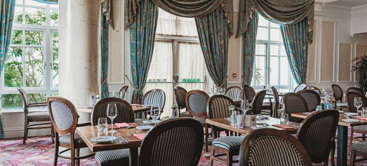 奈克斯布鲁科高尔夫度假酒店(Knightsbrook Hotel & Golf Resort)图片