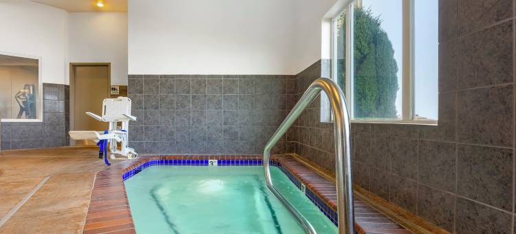 阿斯托里亚智选假日套房酒店(Holiday Inn Express & Suites Astoria)图片