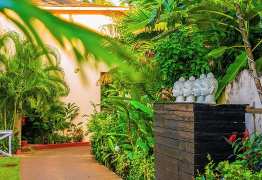 O Hotel Goa, Candolim BeachHotel Overview