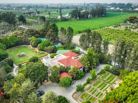 Amã住宿和小径,霍希亚尔布尔的Citrus县