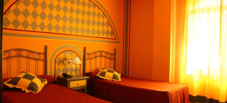 拉斯罗萨斯酒店(Hotel Las Rosas)图片