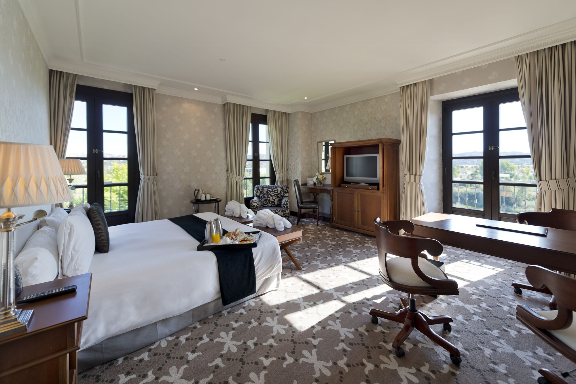 Eurostars Palacio Buenavista Over view