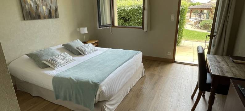 佩曲斯农庄酒店(Hôtel le Mas del Pechs, Chambres Avec Terrasse)图片