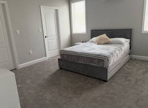 Brand new 3 bedroom house in welcoming Worcester with WiFi and AC