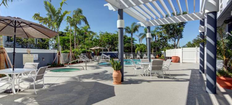 劳德代尔堡西-彭布罗克派恩斯欢朋酒店(Hampton Inn Ft. Lauderdale-West/Pembroke Pines)图片