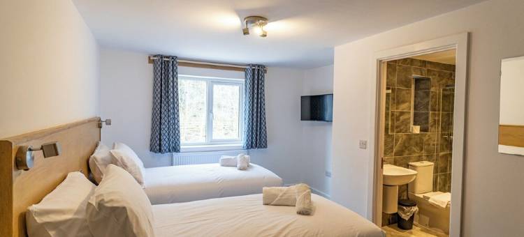 Beresford; woodland lodge for 18 w/ hot tubs, games, log burner nr Alton Towers图片