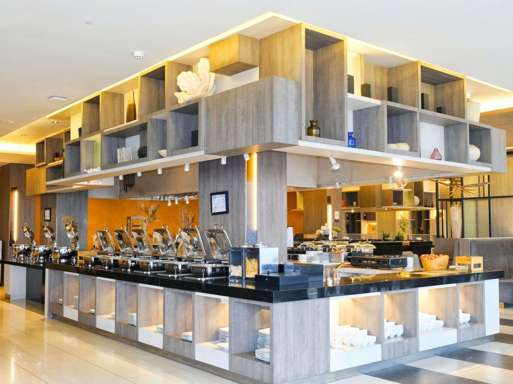 Novotel Pekanbaru Over view