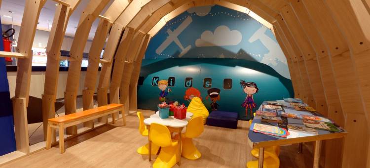 宜必思尚品圣保罗安海比酒店(Golden Tower Express Anhembi by Fênix Hotéis)图片