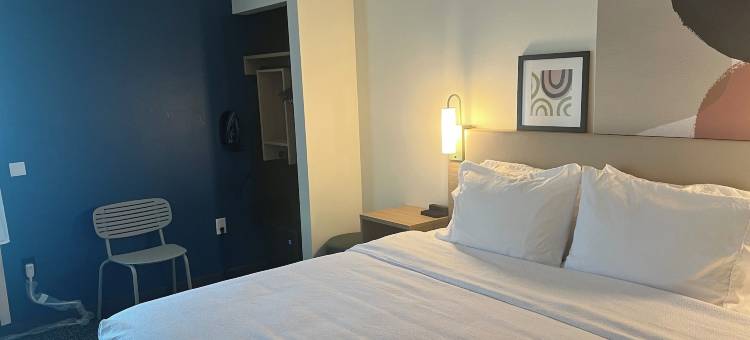 品质套房酒店(Spark by Hilton Lexington)图片