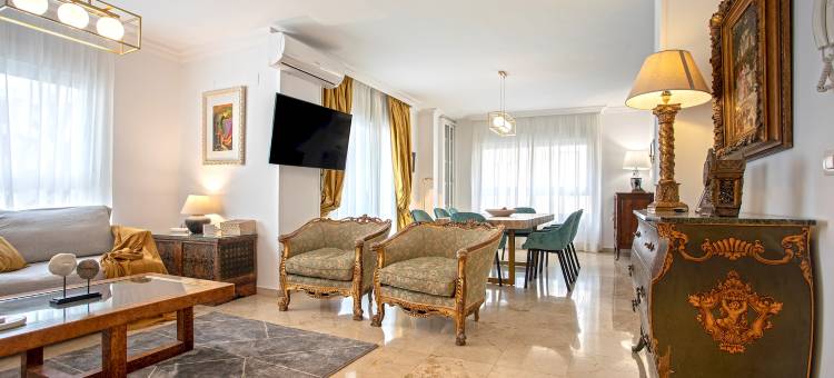 Traditional 4 bedrooms apartment in the center of Granada. Martinez Campos图片