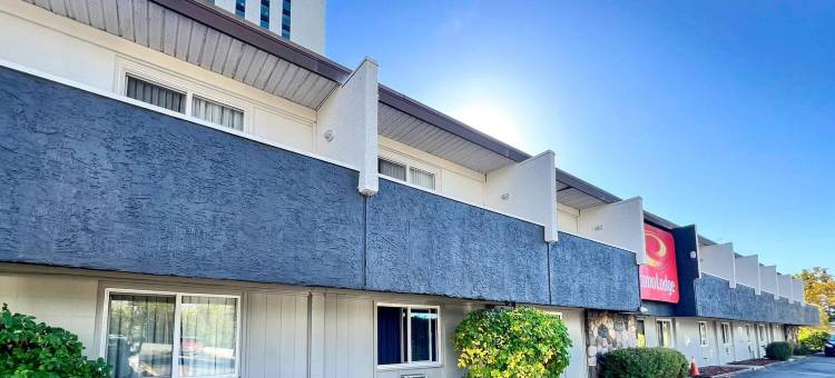 伊克诺旅馆村(Econo Lodge Motel Village)图片