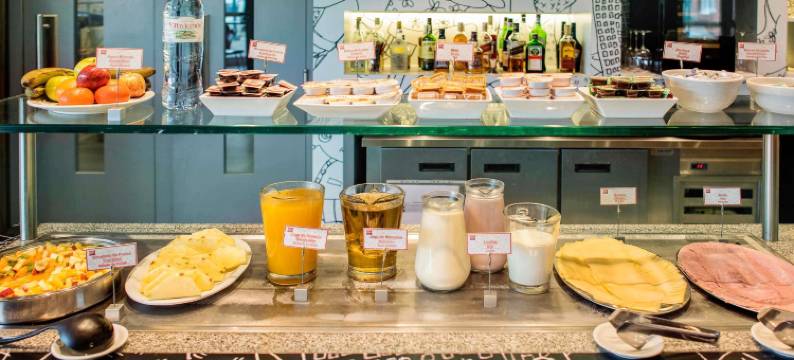 宜必思门多萨酒店(Ibis Mendoza)图片