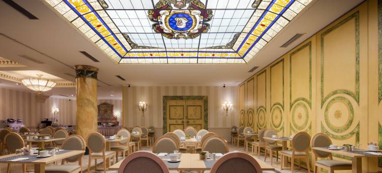 埃克斯瑞纳伊莎贝尔酒店(Hotel Exe Reina Isabel)图片