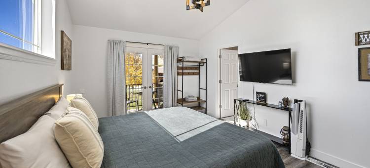 快乐小径西(Happy Trails West Inn)图片