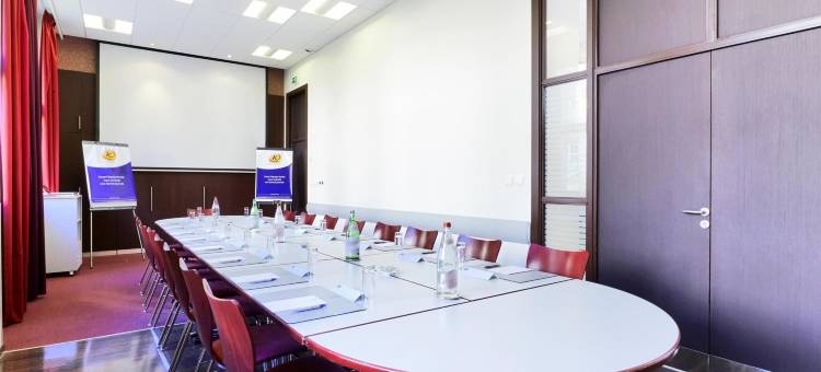 梅斯中心基里亚德酒店(Kyriad Metz Centre)图片