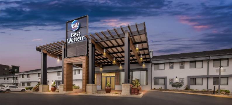 西方唐恩贝斯特韦斯特套房酒店(Best Western West Towne Suites)图片