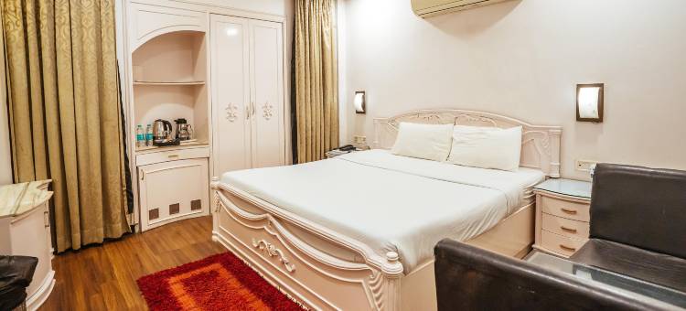 希拉塔酒店(Hotel Sheela Towers)图片