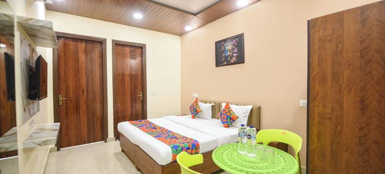 Fabhotel 白宫 Tilak Nagar(FabHotel White House Tilak Nagar)图片