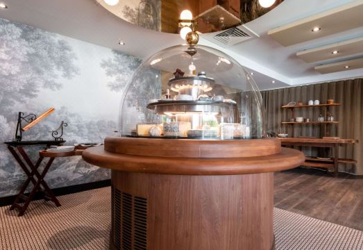 Hôtel Mercure Paris Ouest Saint-GermainHotel Overview