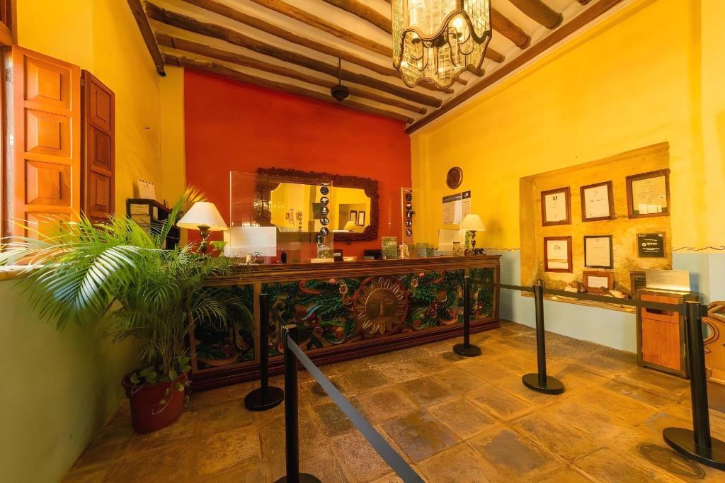 Hotel Meson del MarquesOver view