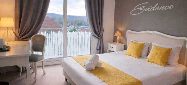 艺术与年份酒店餐厅(Arts et Millésimes)图片