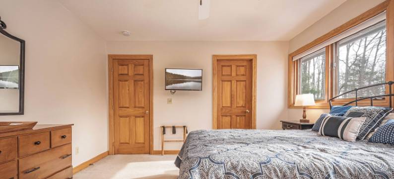 泰勒梅德深溪的约翰尼苹果种子(Johnny Appleseed)图片