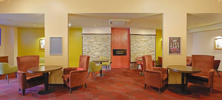 霍尔马克格罗切斯特酒店(Gloucester Robinswood Hotel by Sunday)图片