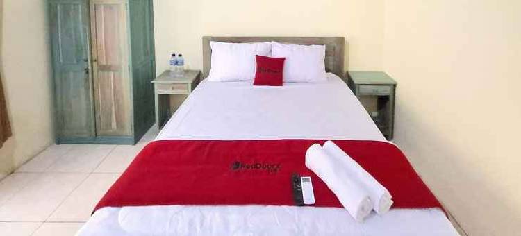 RedDoorz near Alun Alun Jepara图片