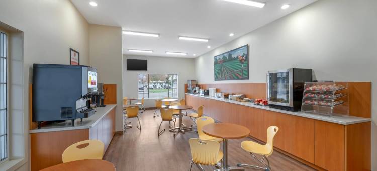 伊克诺套房酒店(Econo Lodge Inn & Suites)图片