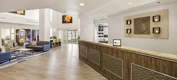 东铭基舒适套房酒店(Comfort Suites Maingate East)图片