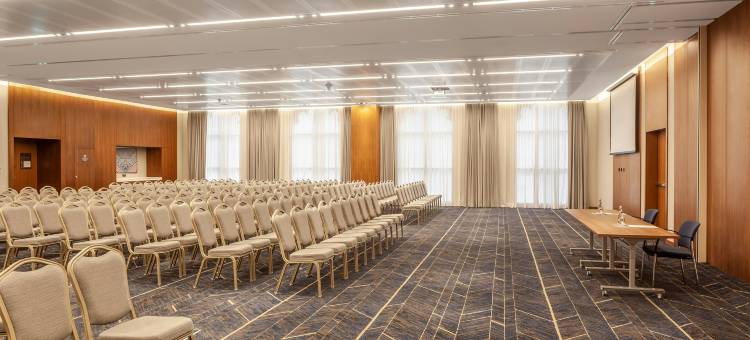 迪拜阿尔贾达法希尔顿逸林酒店(DoubleTree by Hilton Dubai Al Jadaf)图片