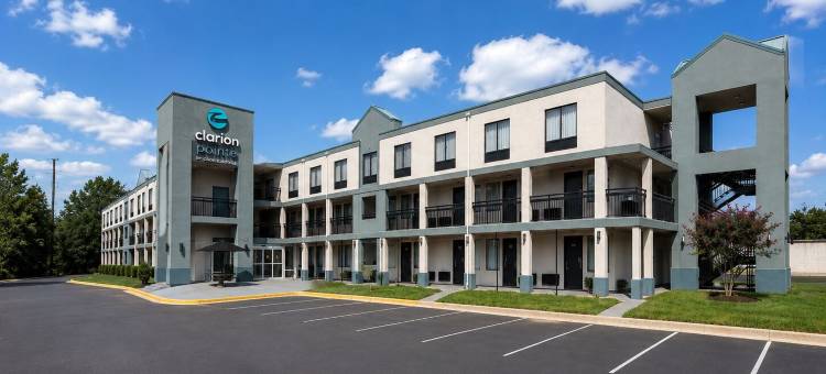 凯隆波因特酒店 - 格林斯伯勒休憩游乐区(Clarion Pointe - Greensboro Coliseum Area)图片