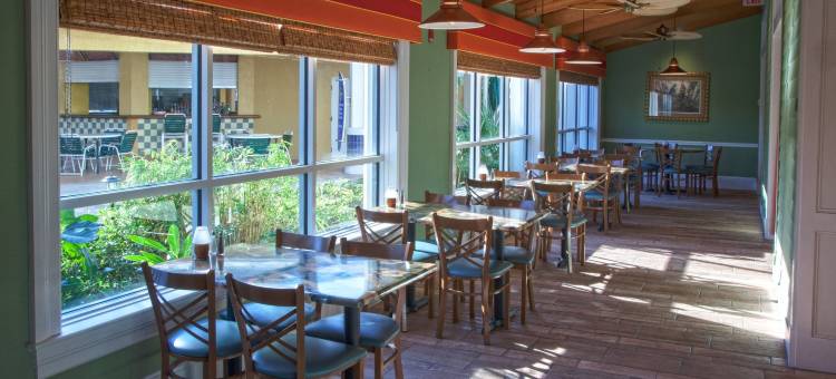 假日旅馆俱乐部卡纳维拉尔角海滩度假酒店(Holiday Inn Club Vacations Cape Canaveral Beach Resort)图片